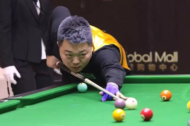 他们以竞争 他们以竞争